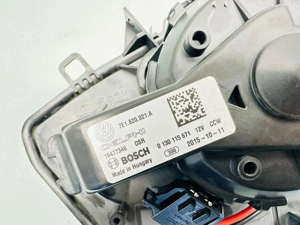 VW Transporter T6 Stellmotor Heizung 16477346 image 4