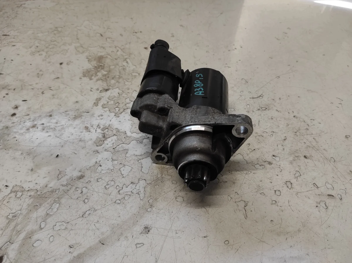 Audi A3 8P 1.6 Starter Motor image 3