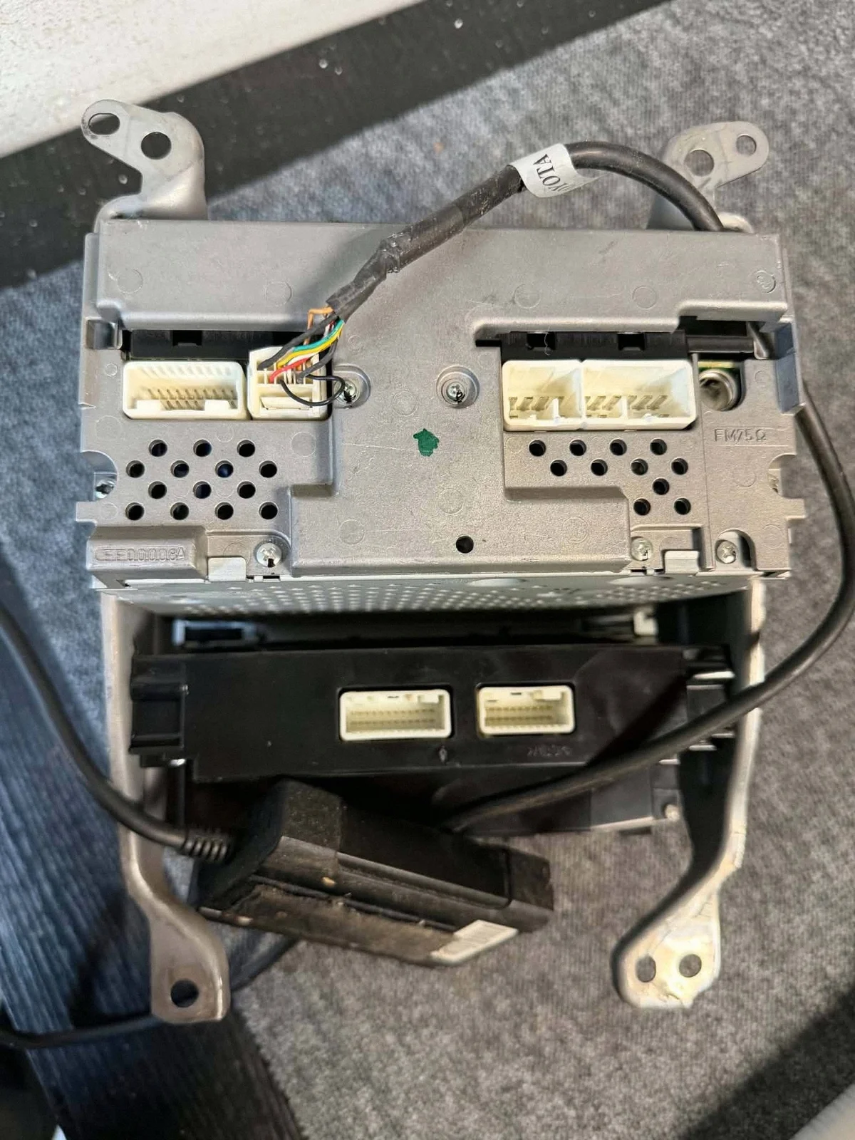Bedienteil Klimaanlage Toyota Avensis T25 image 3