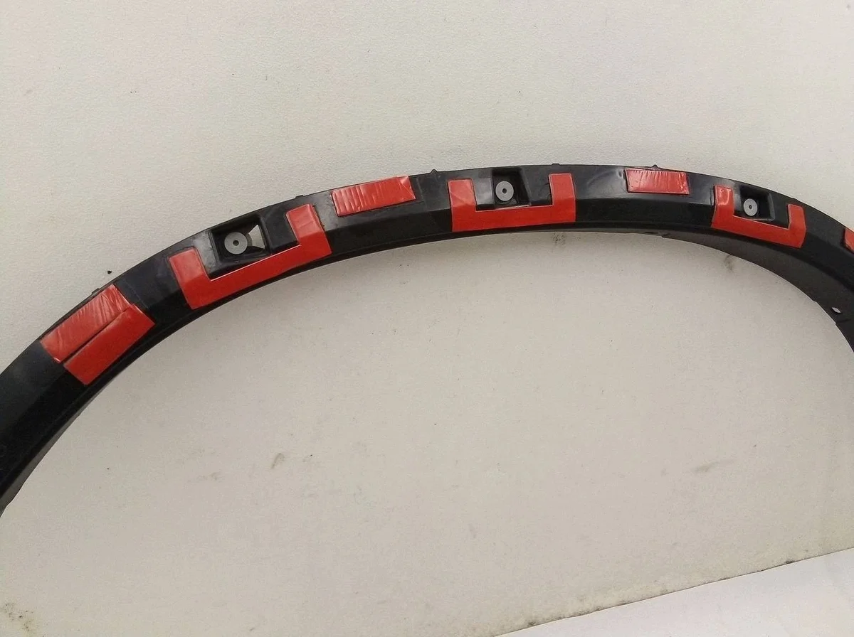 BMW X4M F98 Radlaufverkleidung hinten image 3
