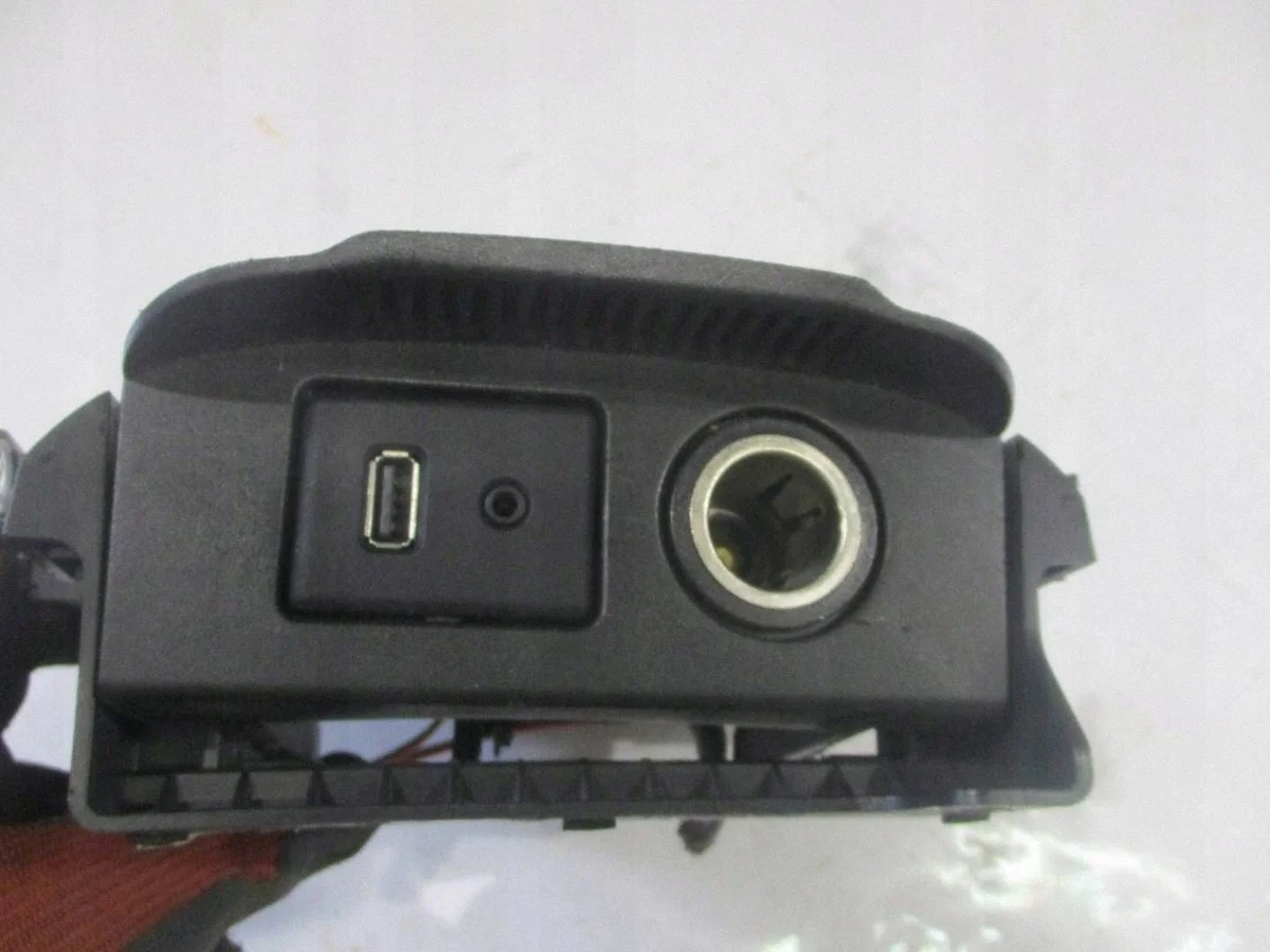 Porta-objetos Painel Opel Zafira C Usado