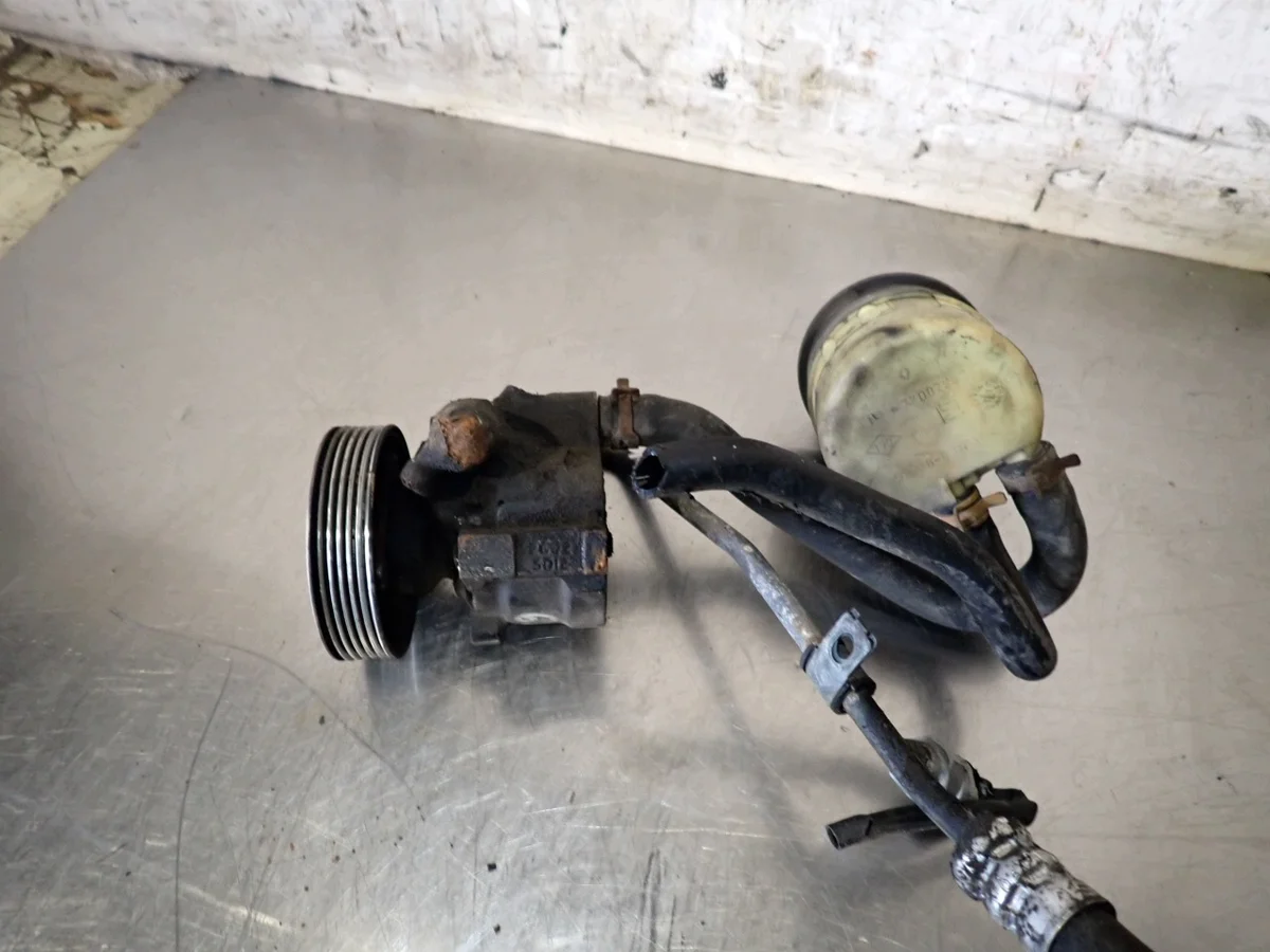 Servolenkungspumpe Renault Scenic RX4 gebraucht image 3