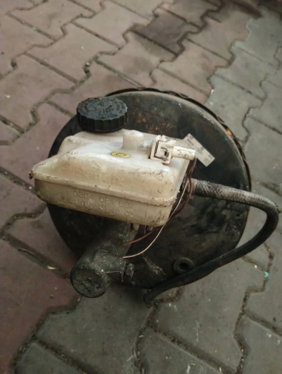 Volkswagen 2D0612101J Servo Freno Usato