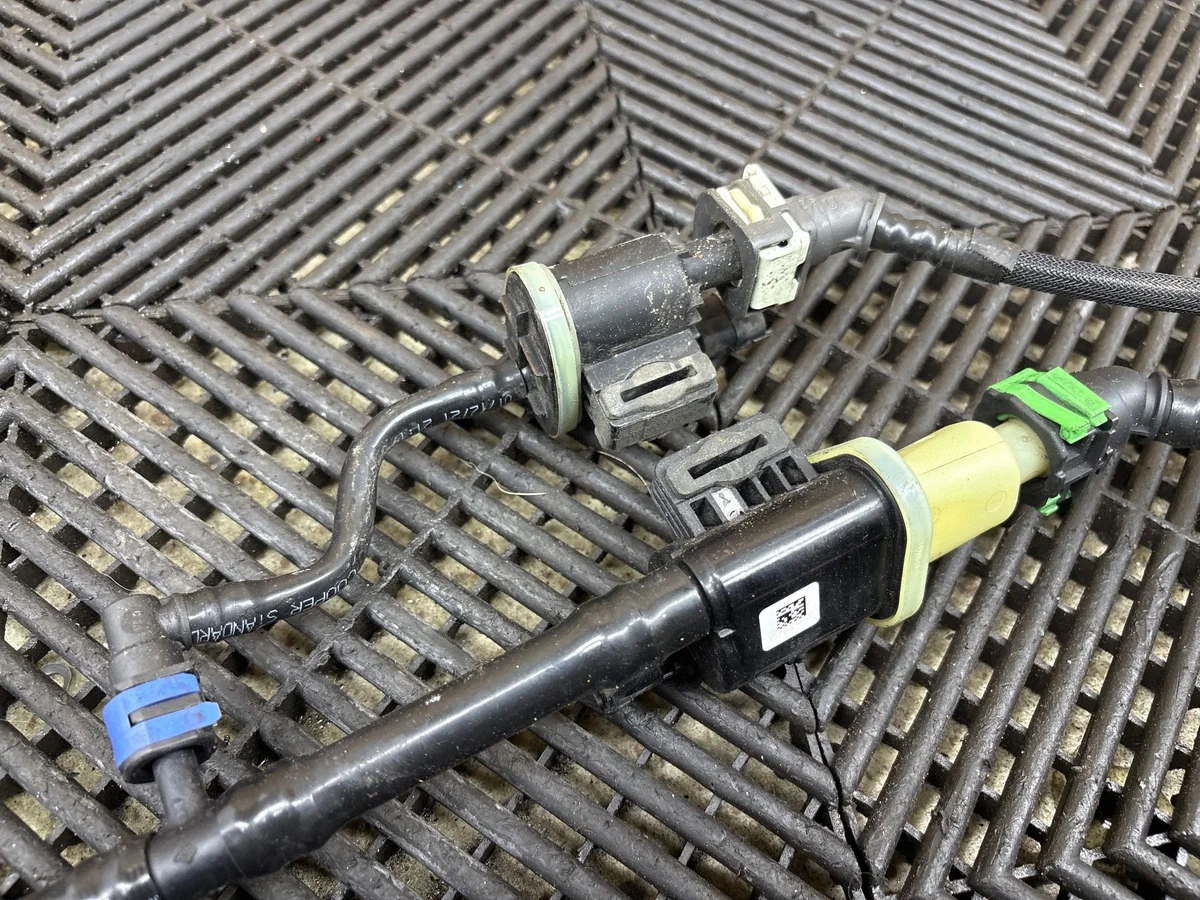 Ford F150 ML349D333TA Kraftstoffleitung image 3
