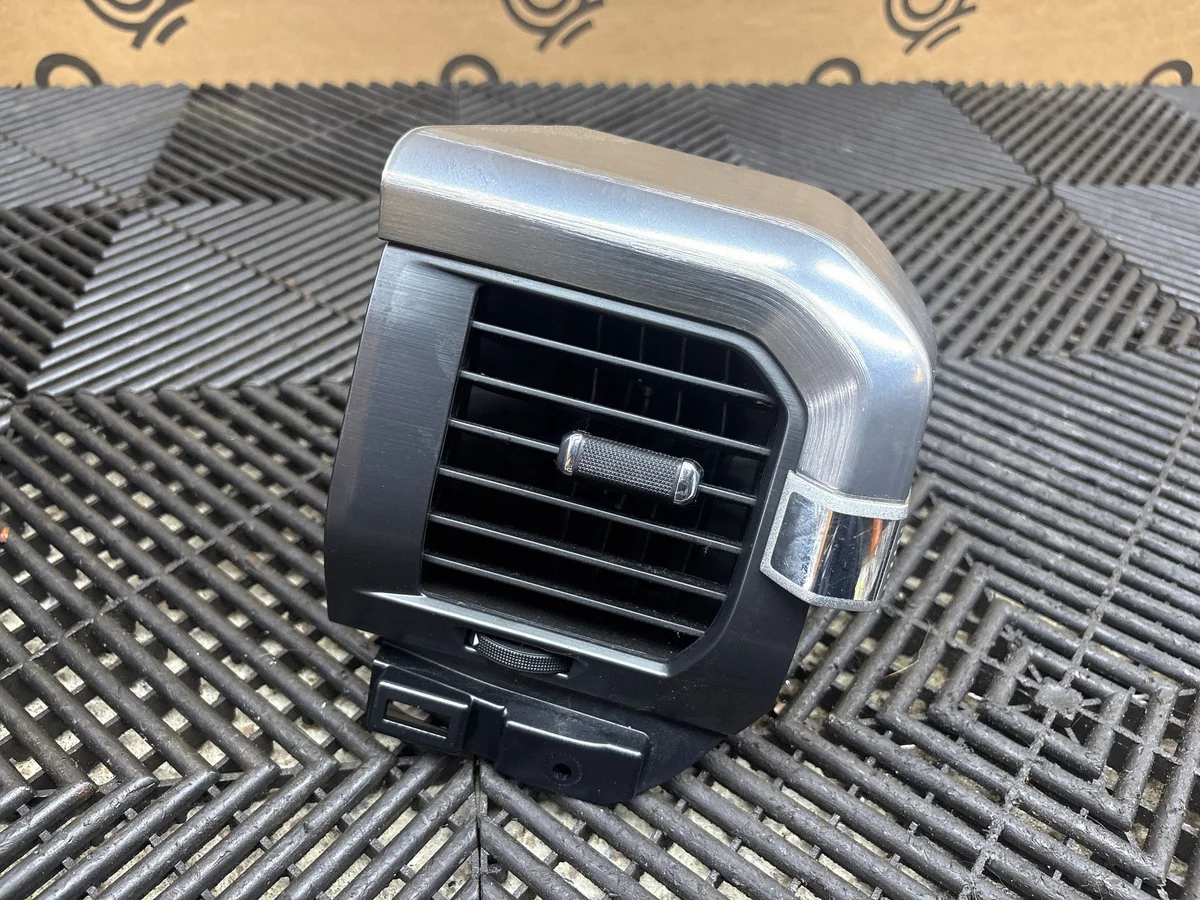 Grelha de Ventilação Ford F150 Usada OEM 115726