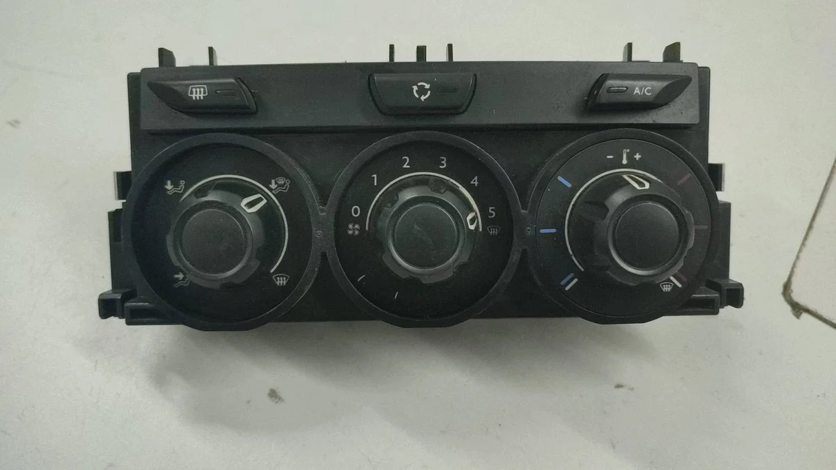 Painel de Ar Condicionado Citroen C3 9675400180