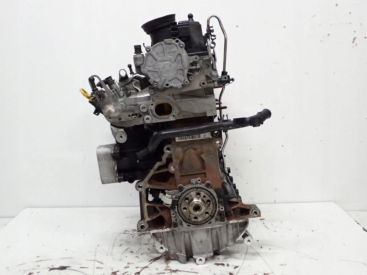 Used Engine Pump CFH 2.0TDI 140HP for VW Golf VI image 5