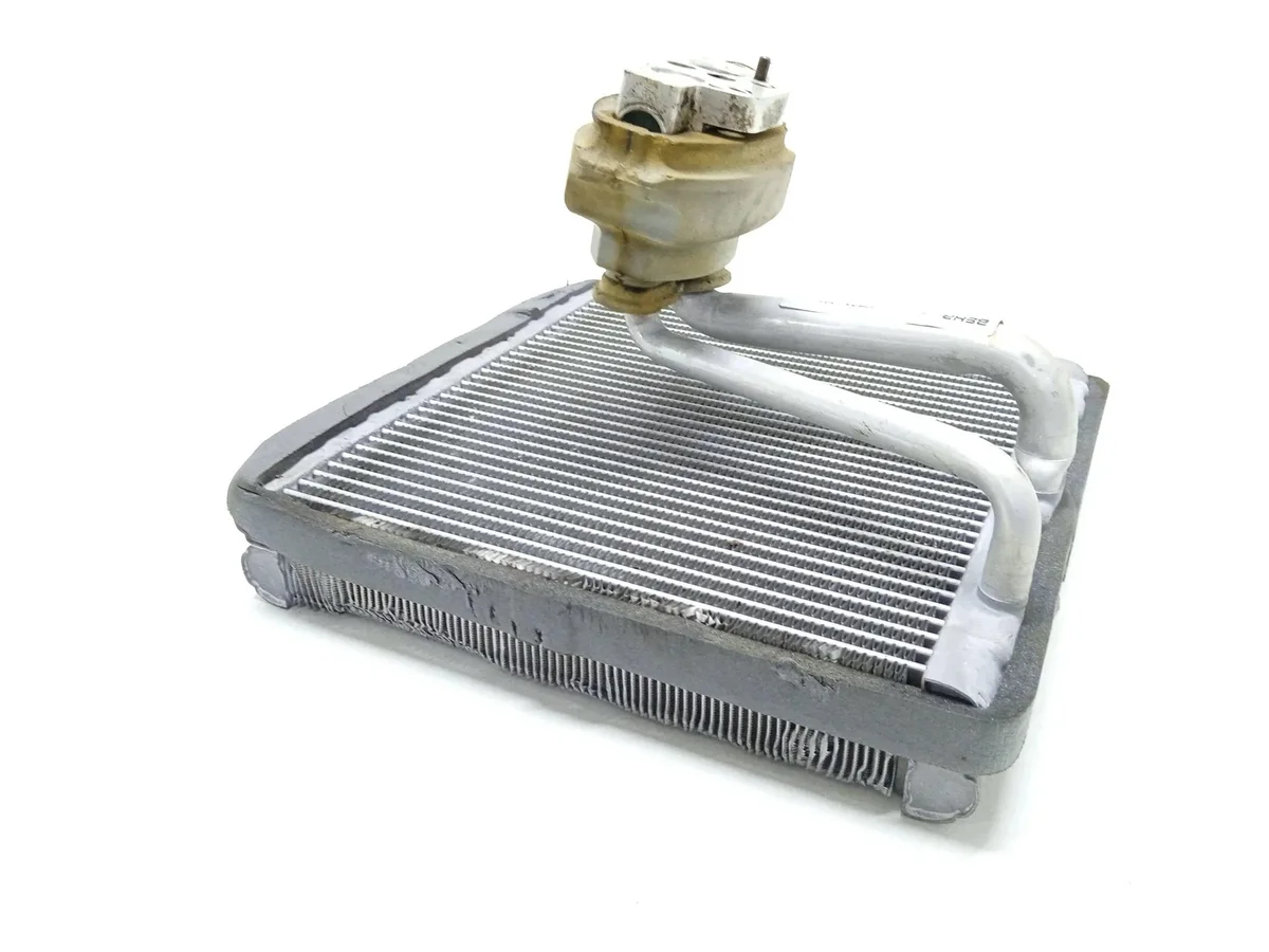 Klimaanlagenkühler Skoda Fabia II 1.2L image 4