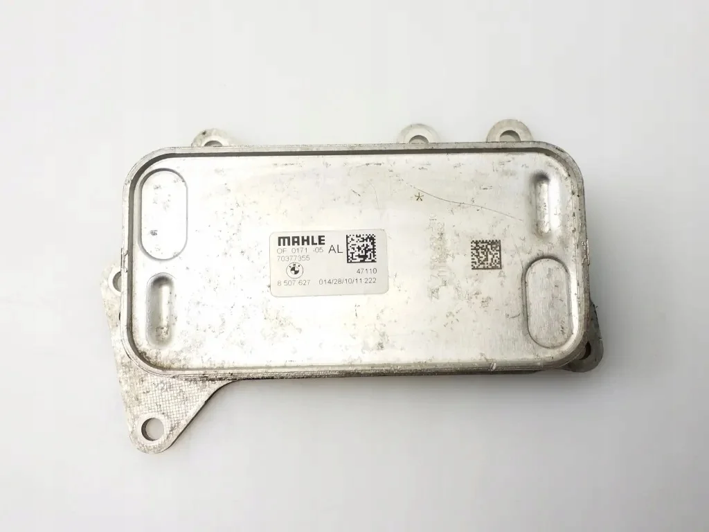 BMW 70377355 Enfriador de Aceite Usado