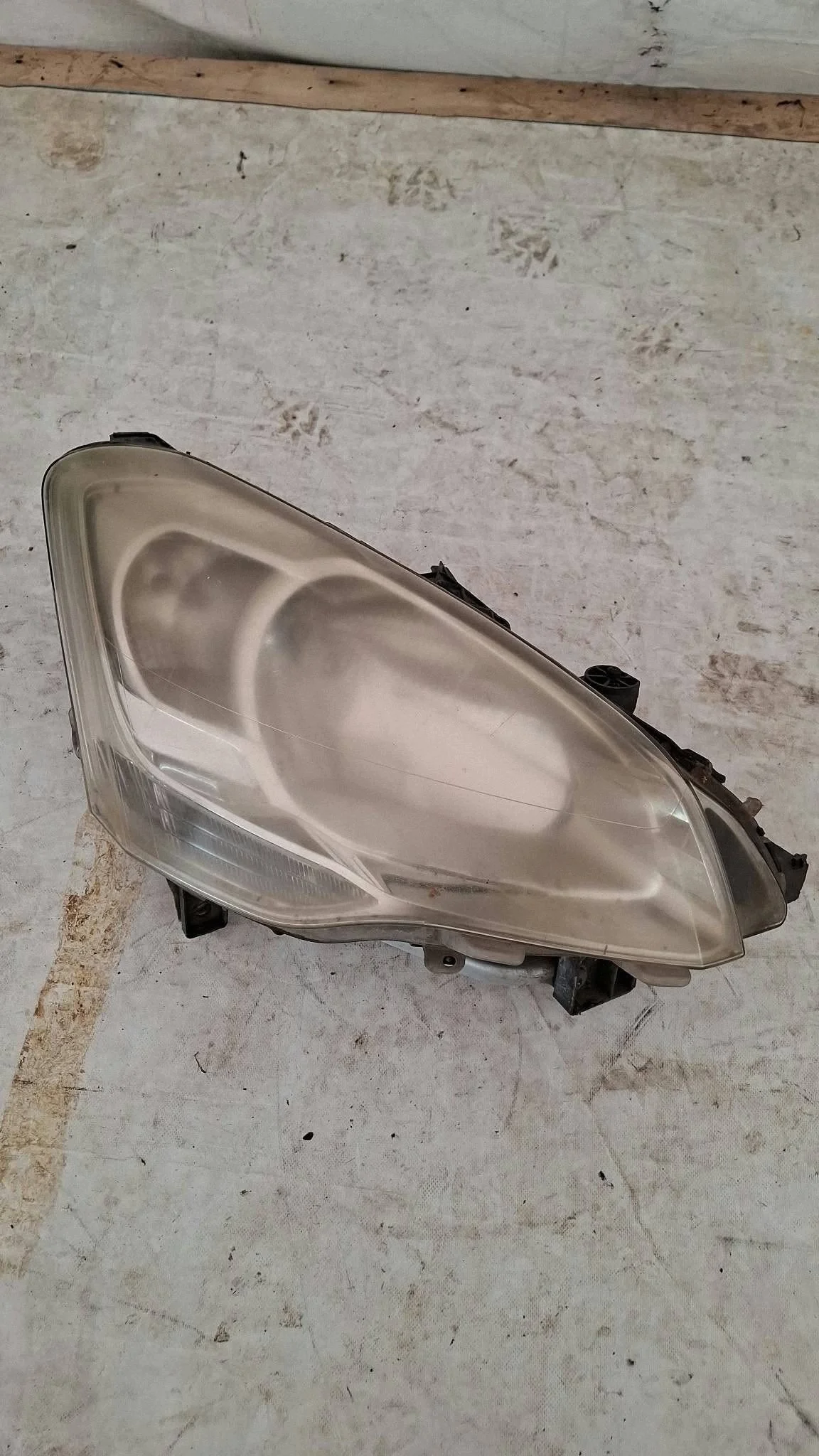Faro anteriore destro Berlingo Partner III