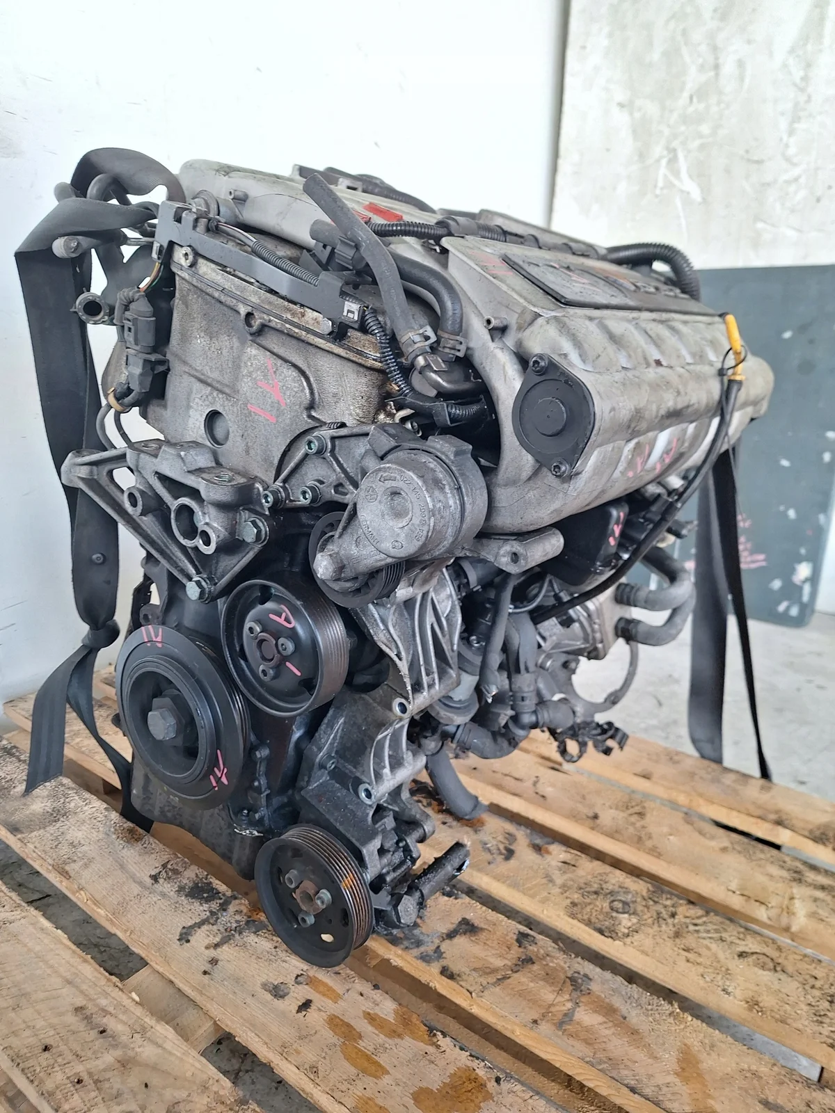 Audi TT R32 8N Engine 3.2 250HP BHE Used image 3