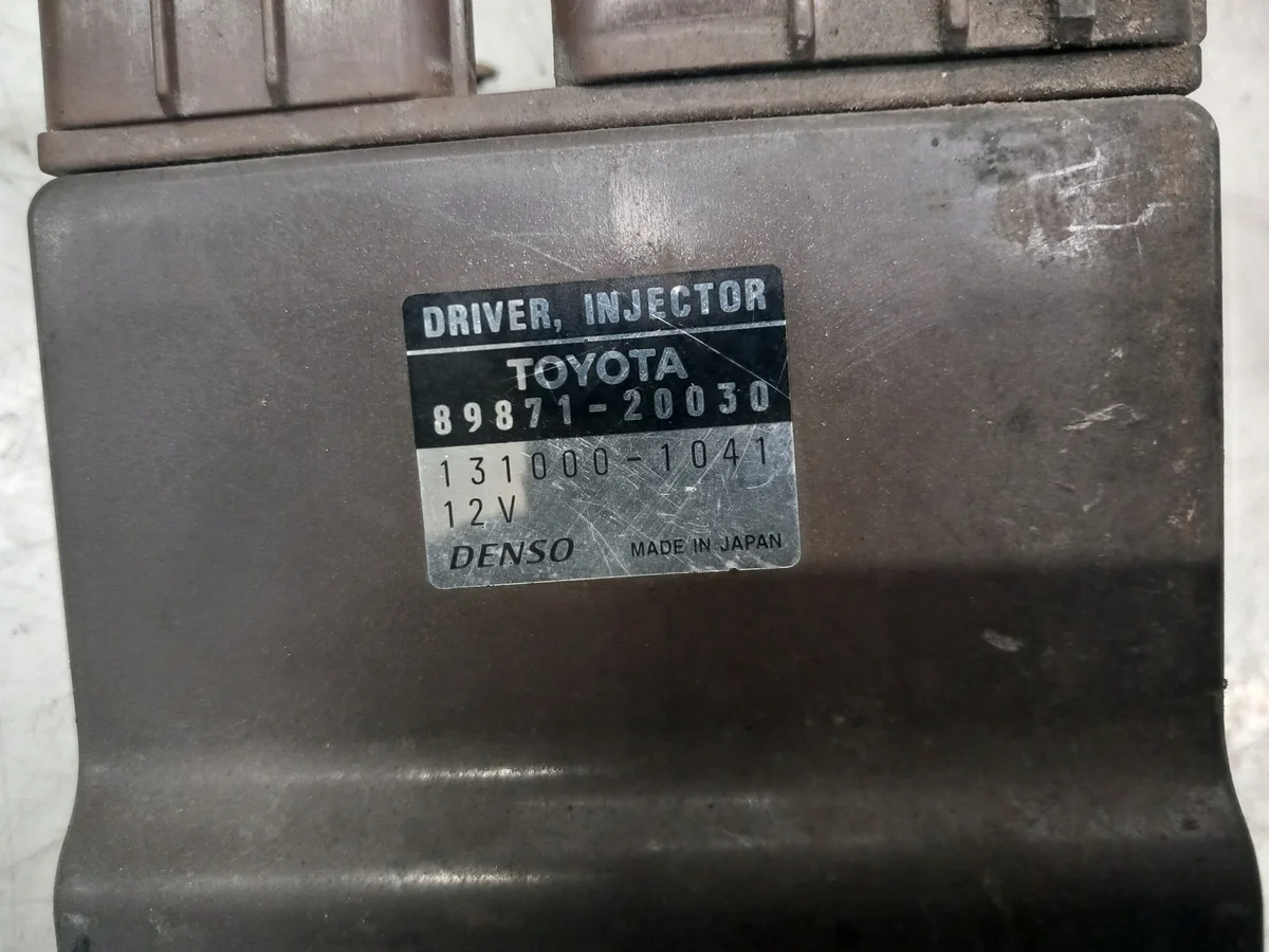 Fuel Injection Control Unit Toyota Corolla Verso image 3