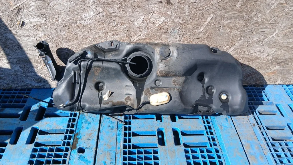 Depósito de Combustível Peugeot 206 CC 1.6B
