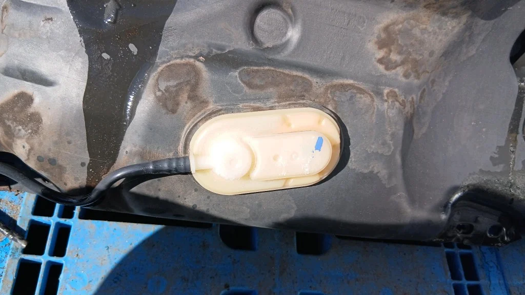 Tank Peugeot 206 CC 1.6B 9636667080 image 3