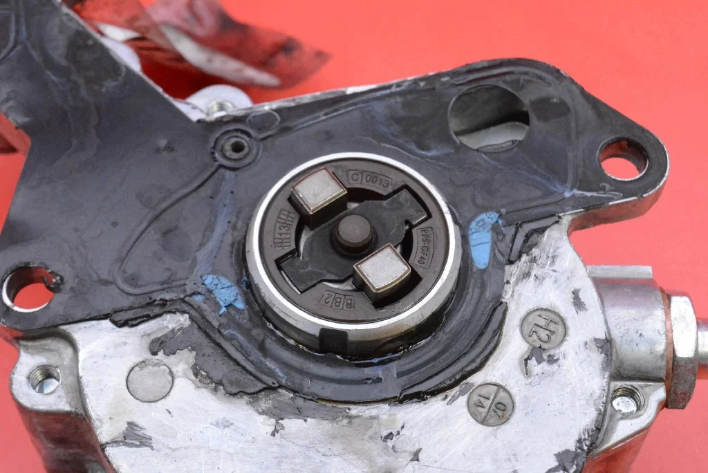 Vakuum-Pumpe Audi A4 B6 1.9 TDI 130 PS image 6