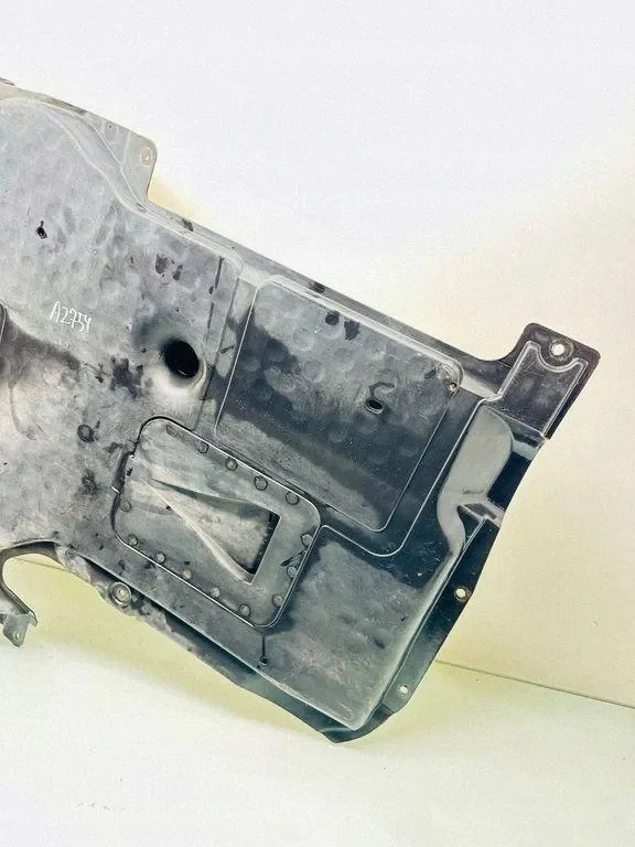 Engine Cover Mercedes-Benz E (W212) A2125240525 image 3