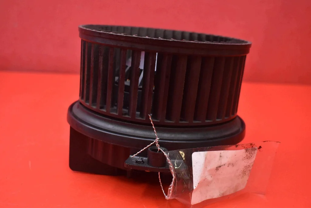 Gebläse für Audi A4 B6 8E1820021B image 5