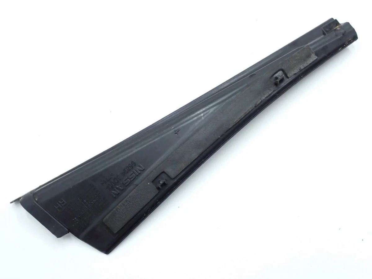 Moldura Guardabarros Nissan Qashqai J10 Usado image 3