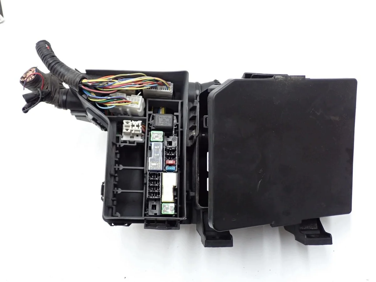 Sicherungskasten Nissan Qashqai J10 284B7-JD01B image 4