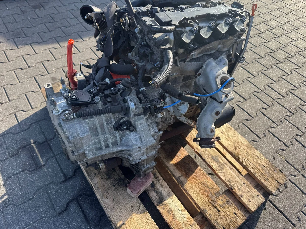 Honda Civic VIII 1.3 IMA motor LDA2 image 3