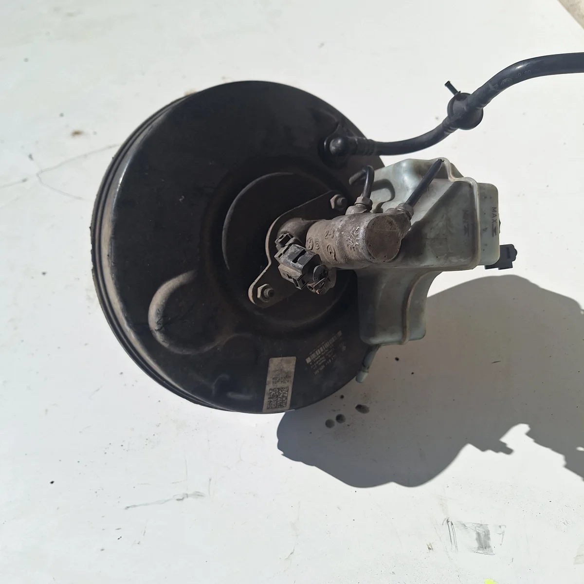 Bromsservo Passat B6 3C1614105AH