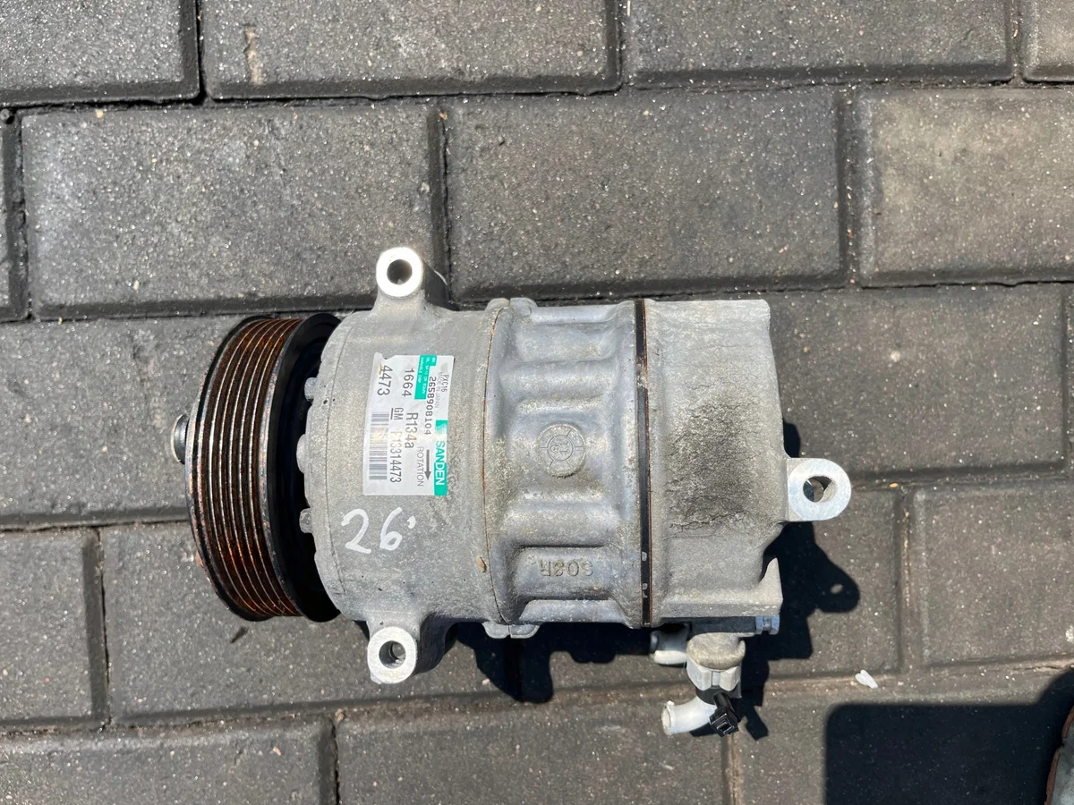 Ilmastointikompressori Opel Insignia A Astra J