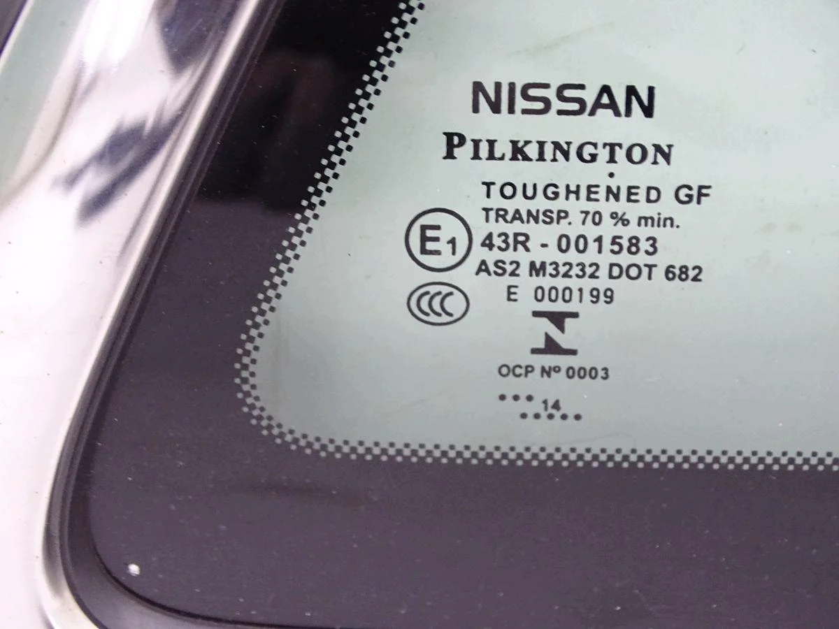 Nissan Qashqai J11 Vetro Posteriore Destro Cromato