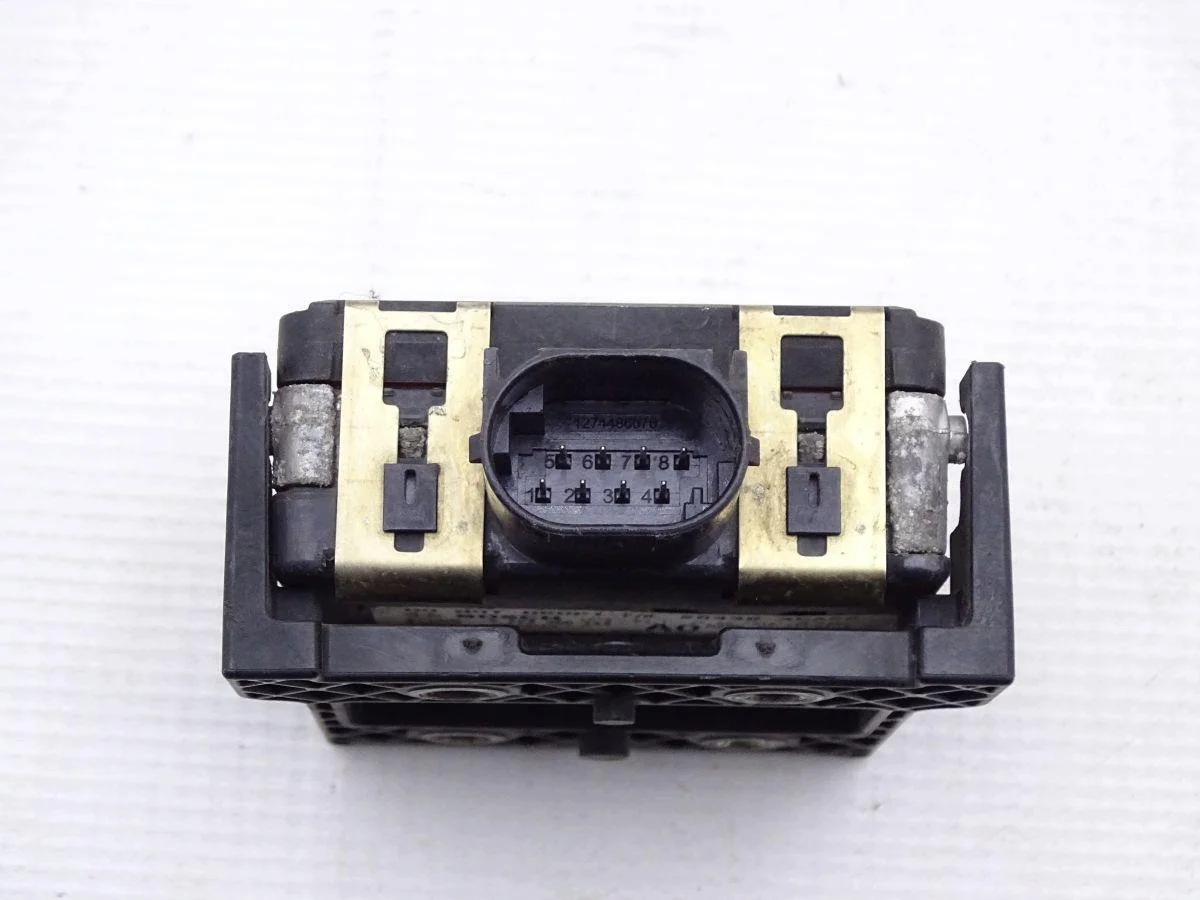 Nissan Qashqai J11 Radarsensor Distronic image 3