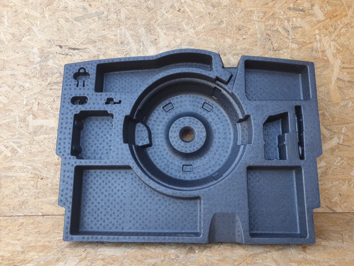 Cupra Formentor Styrox-insertti 5FF863495
