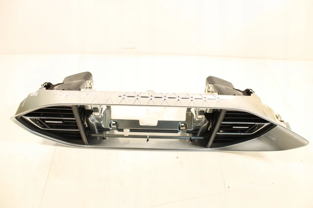 Peugeot 308 II T9 LIFT Lüftungsgitter 96782701 image 5