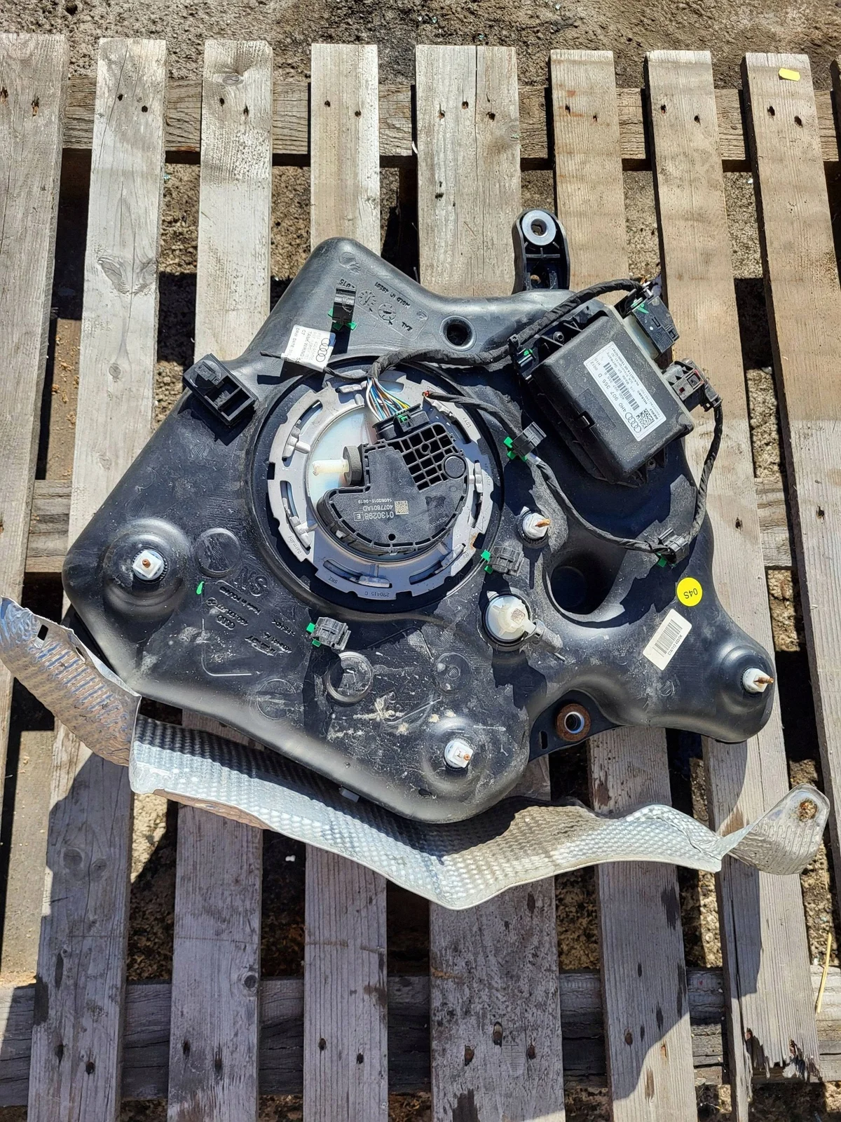 Audi A7 C7 4G AdBlue Tank 4G0131877H