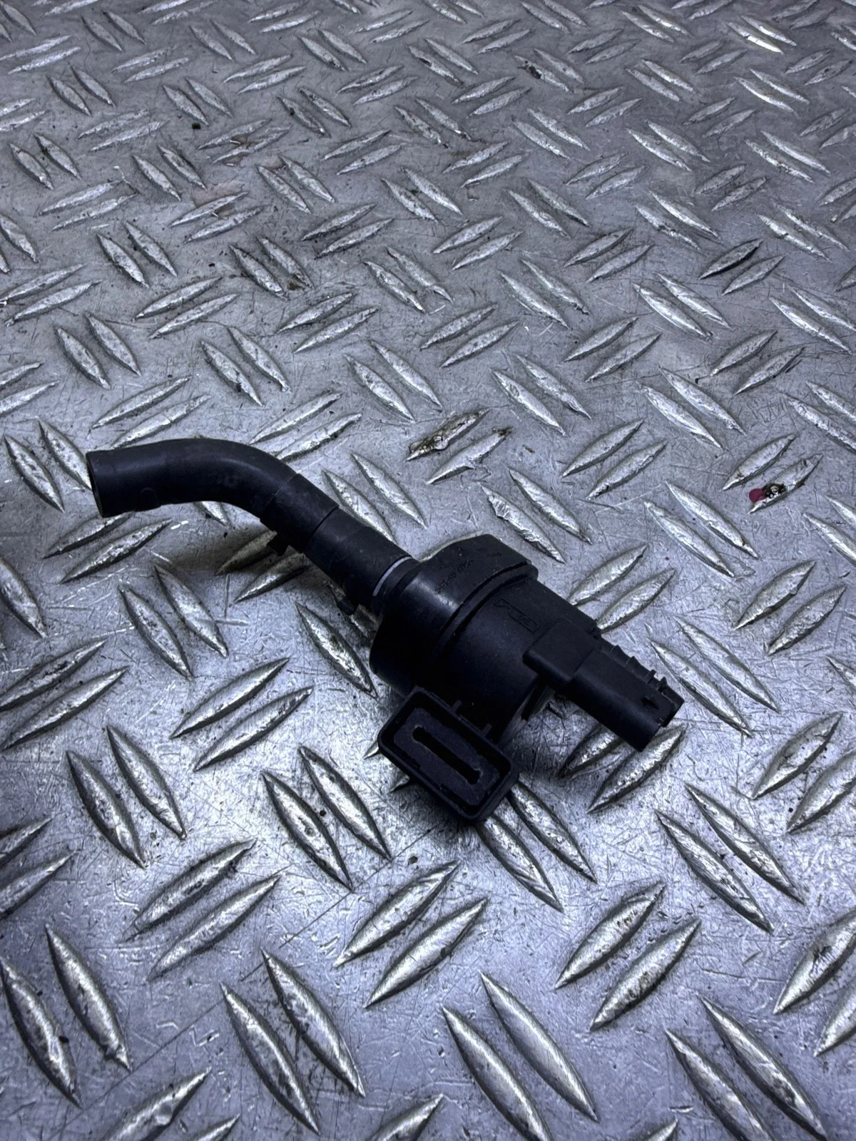06H906517 Kraftstoffdruckregelventil 1.8 TSI image 3
