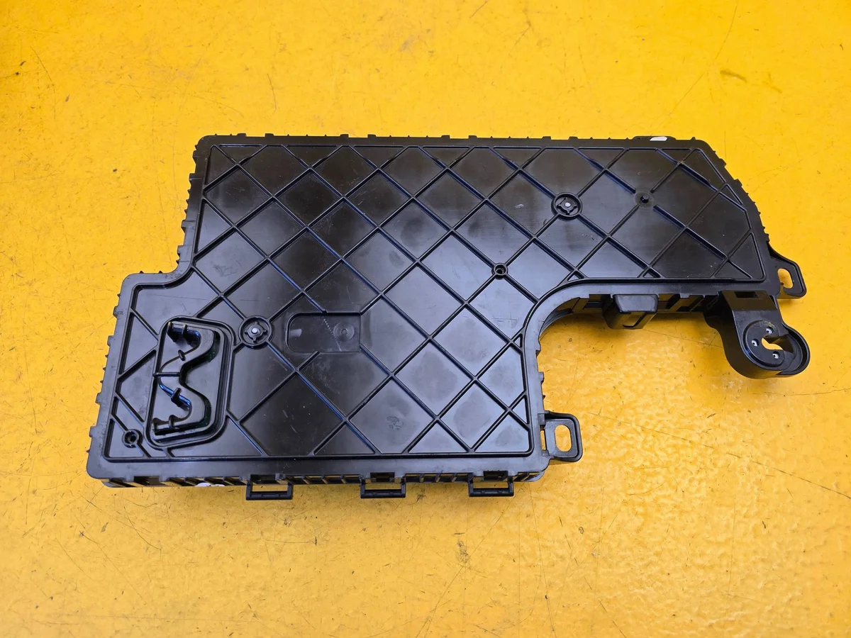Tesla Model 3 Modul Steuergerät Komfort 1100340 90 H image 4