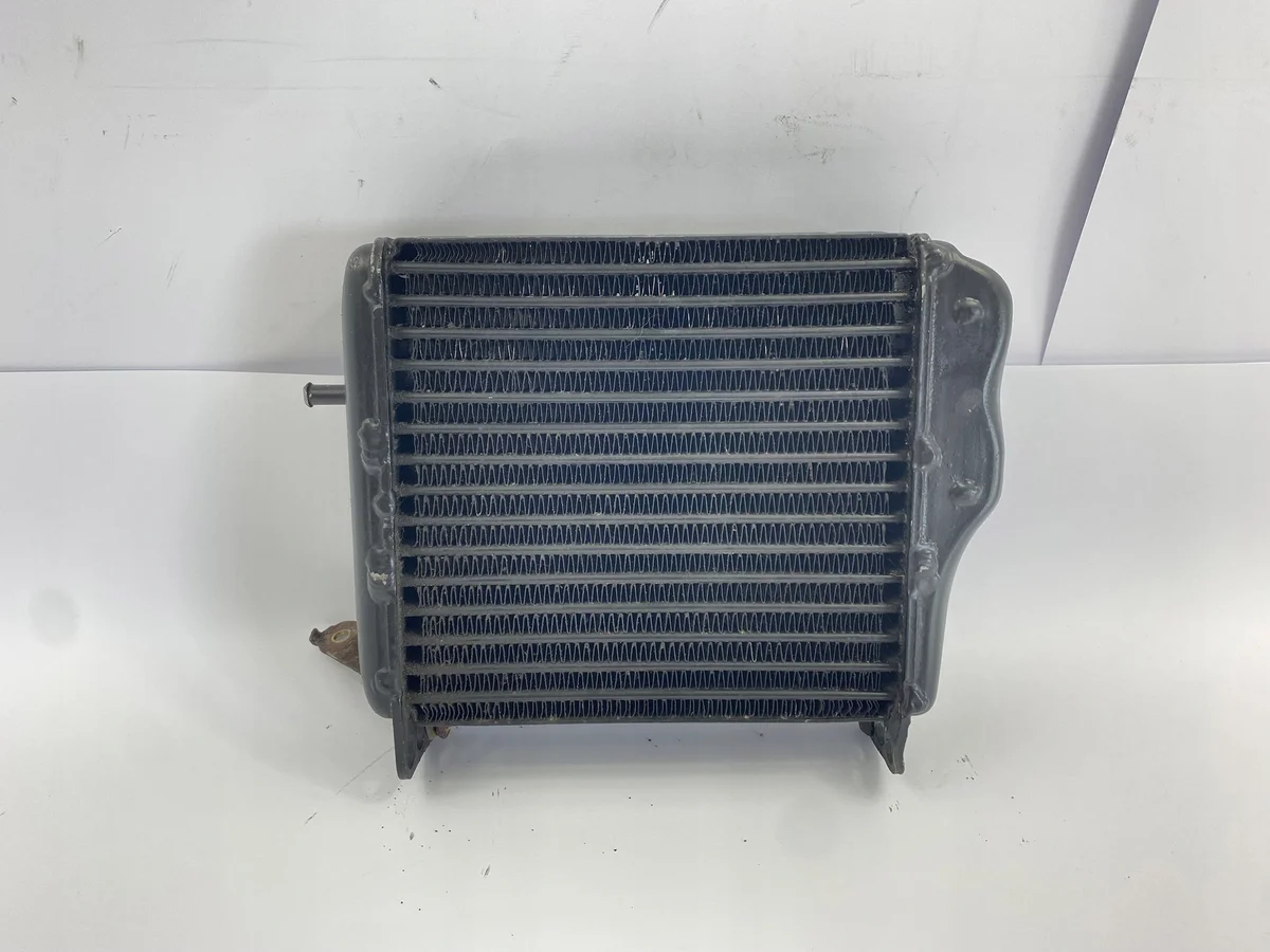 Kühler Öl Mercedes 190 W201 W124 W126 image 6