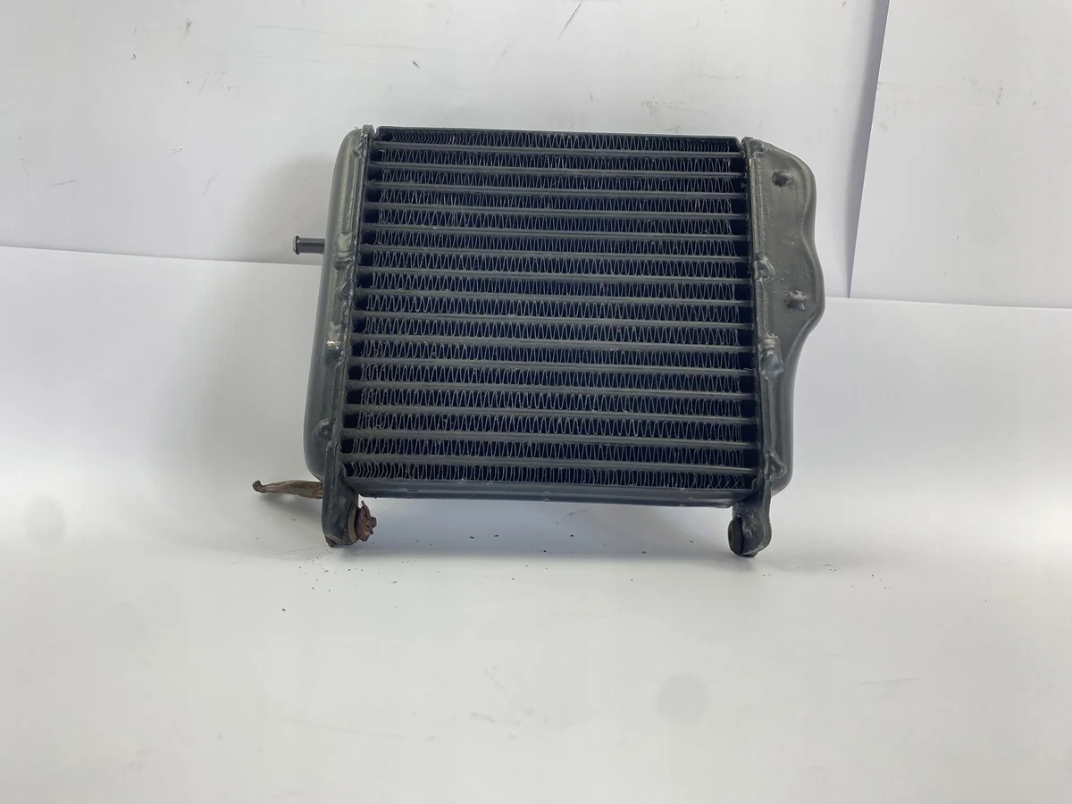 Kühler Öl Mercedes 190 W201 W124 W126 image 7