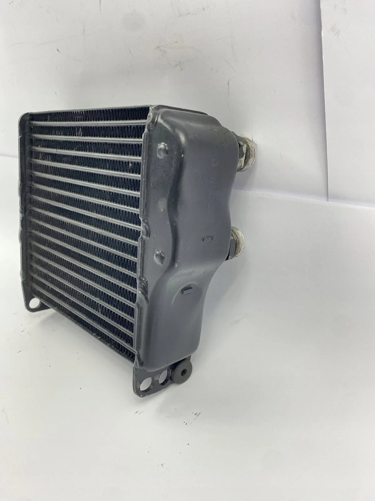 Kühler Öl Mercedes 190 W201 W124 W126 image 9