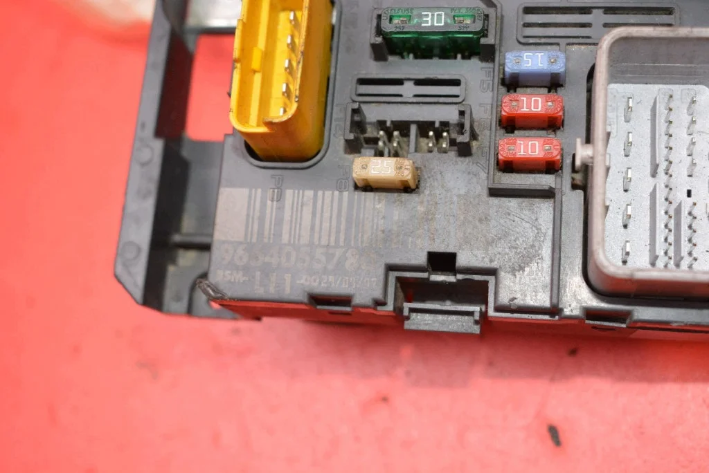 Sicherungskasten BSM 9664055780 Fiat Scudo image 3