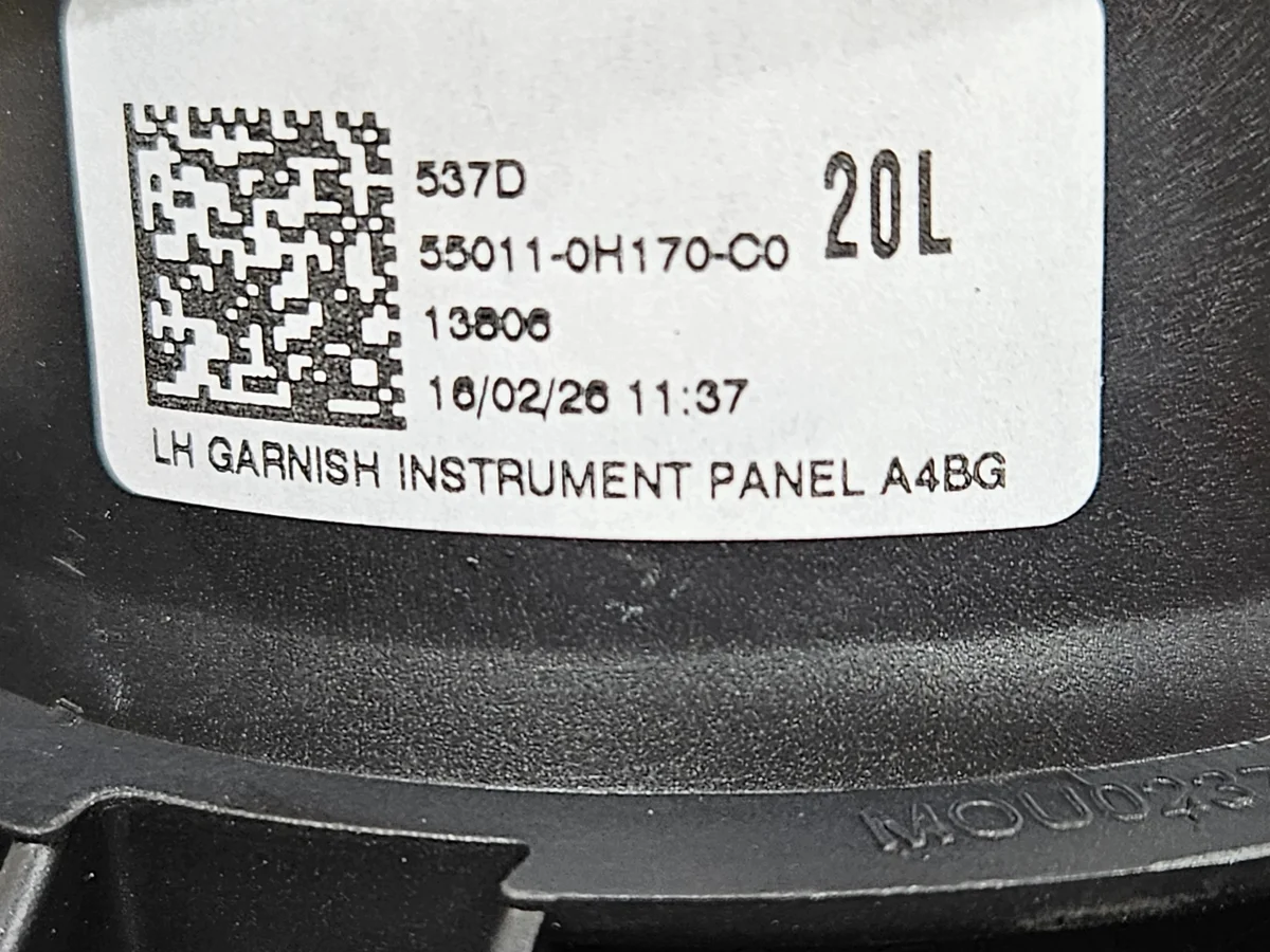 Toyota Aygo X Lüftungsgitter Links Konsole Gebraucht thumbnail 4