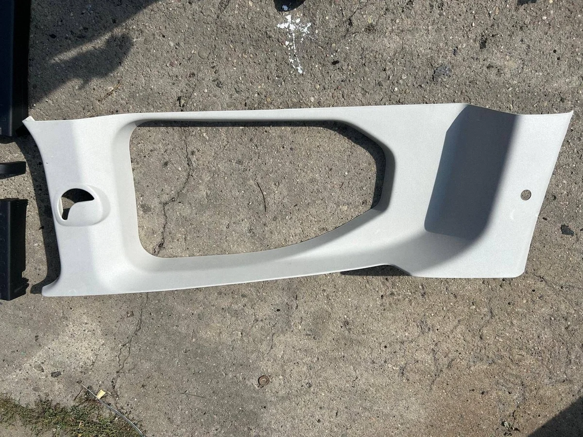 Peugeot Rifter Kofferraum Seitenverkleidung 9820638177