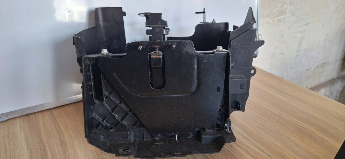 Akun Teline Renault Scenic III T06009A180 image 3