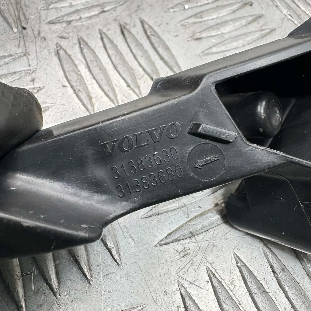Ram för Volvo XC90 II Halogen Gitter Höger image 3