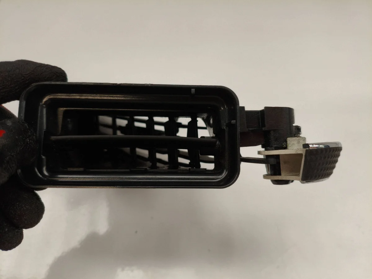 Ford Grand C-Max Lüftungsgitter Links Gebraucht image 6