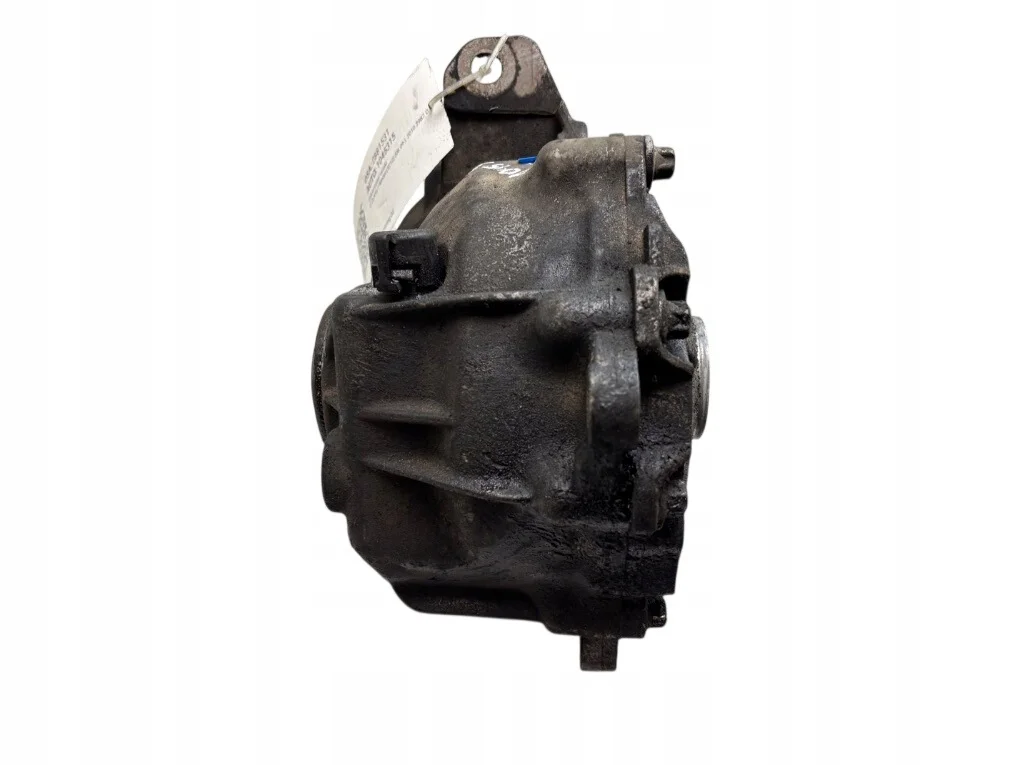 E-Klasse T-Modell Differential vorne A2213308700 image 4