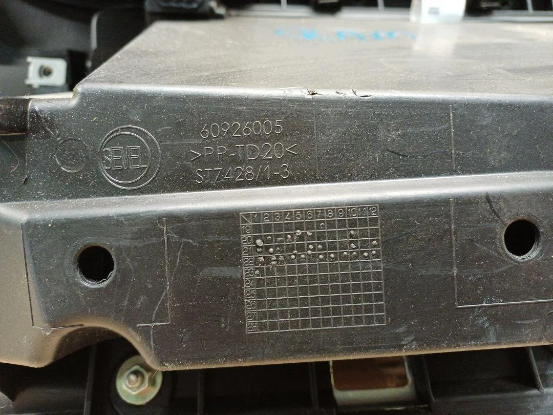 Schowek Dodge Ram ProMaster E-Ducato 60926005 image 3