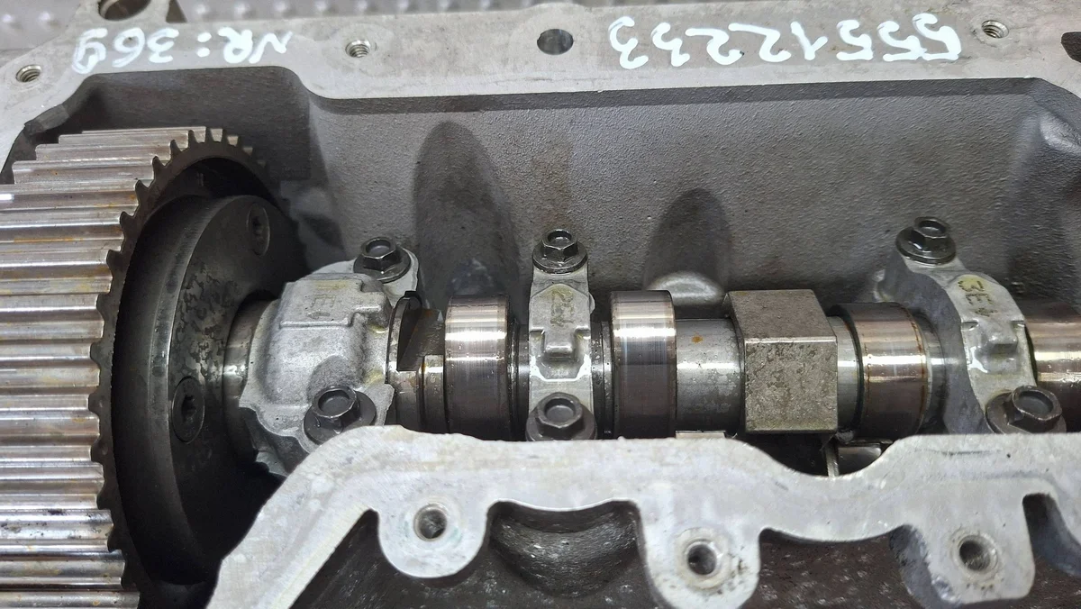 Zylinderkopf 55512233 Opel Astra K 1.2 Turbo LIH image 8