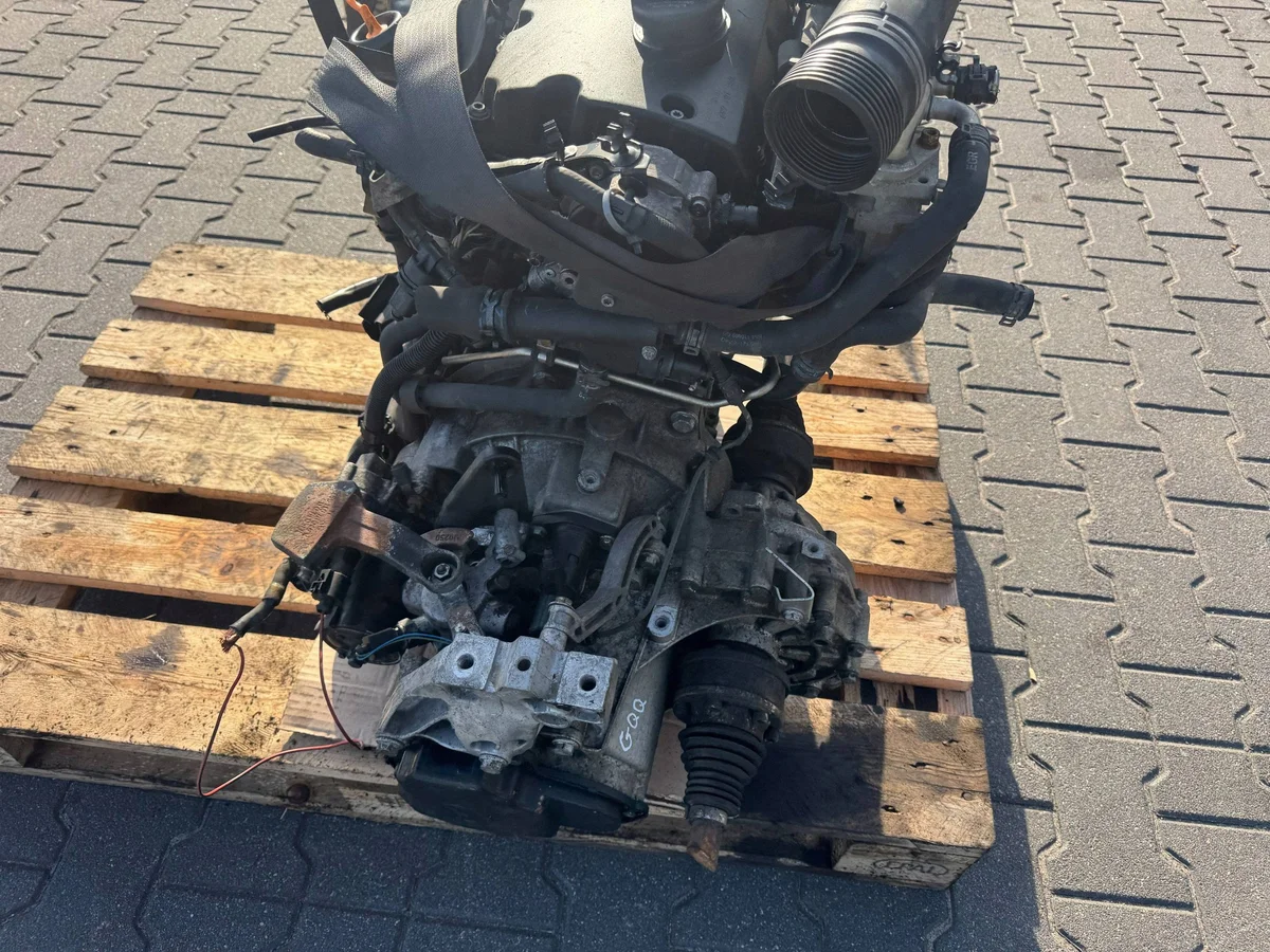 Motor 1.9 TDI BXE 105 PS Seat Leon II image 9