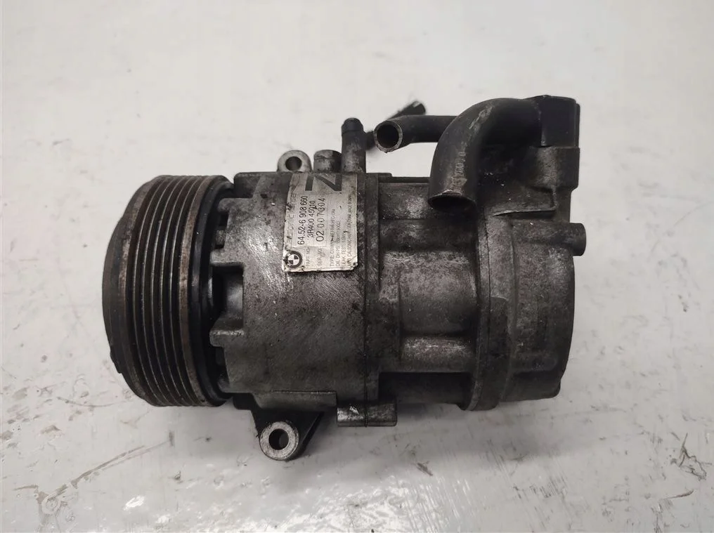 Compressor AC BMW E49 1.8 1.9 Usado OEM 6908660