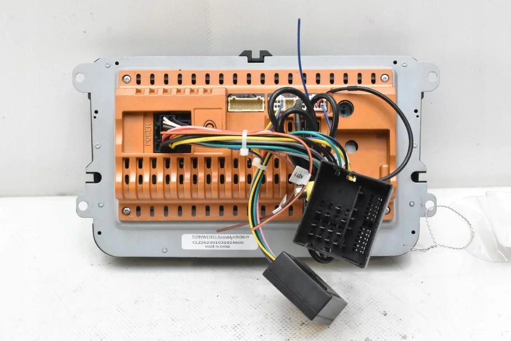 Radio Odtwarzacz Golf 5 V Plus 03-09 image 6