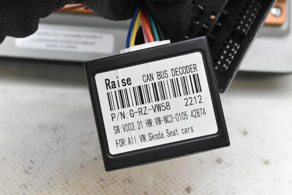 Radio Odtwarzacz Golf 5 V Plus 03-09 image 9