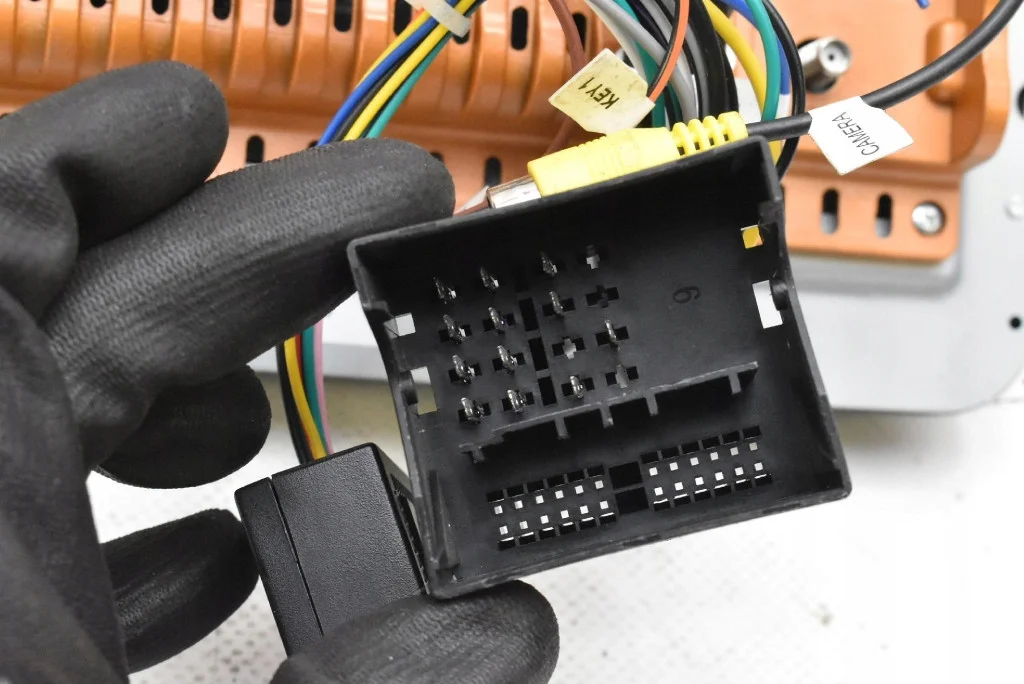 Radio Odtwarzacz Golf 5 V Plus 03-09 image 10